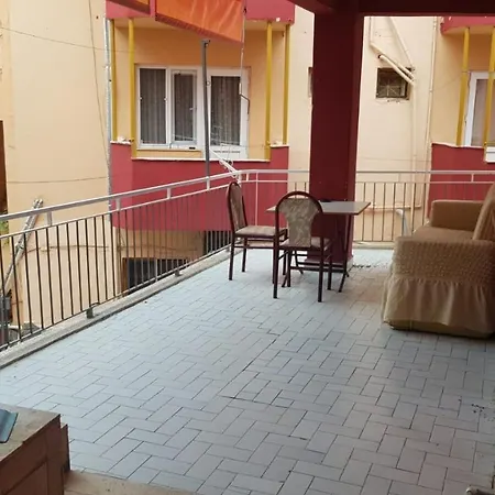 Karaca Termal Gazde/Camere de închiriat Pamukkale